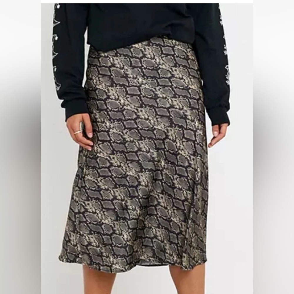 Urban Outfitters Rowan Snakeskin Satin Slip Skirt M